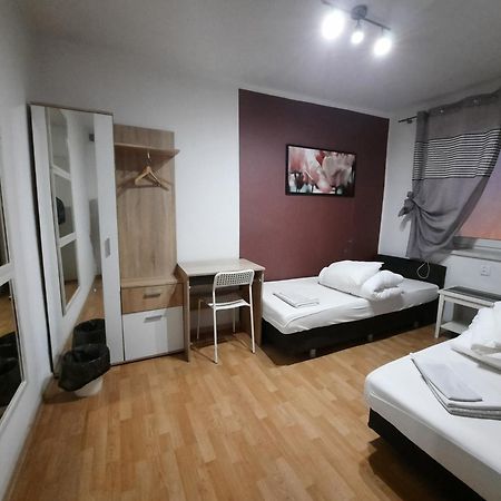 Lorf Hostel&Coffee Cracovie Extérieur photo