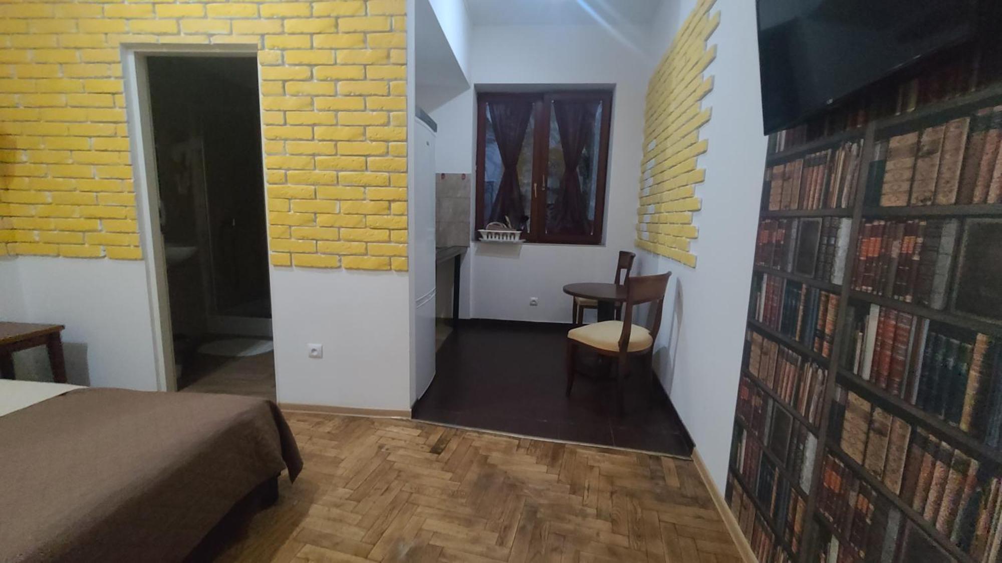 Lorf Hostel&Coffee Cracovie Extérieur photo
