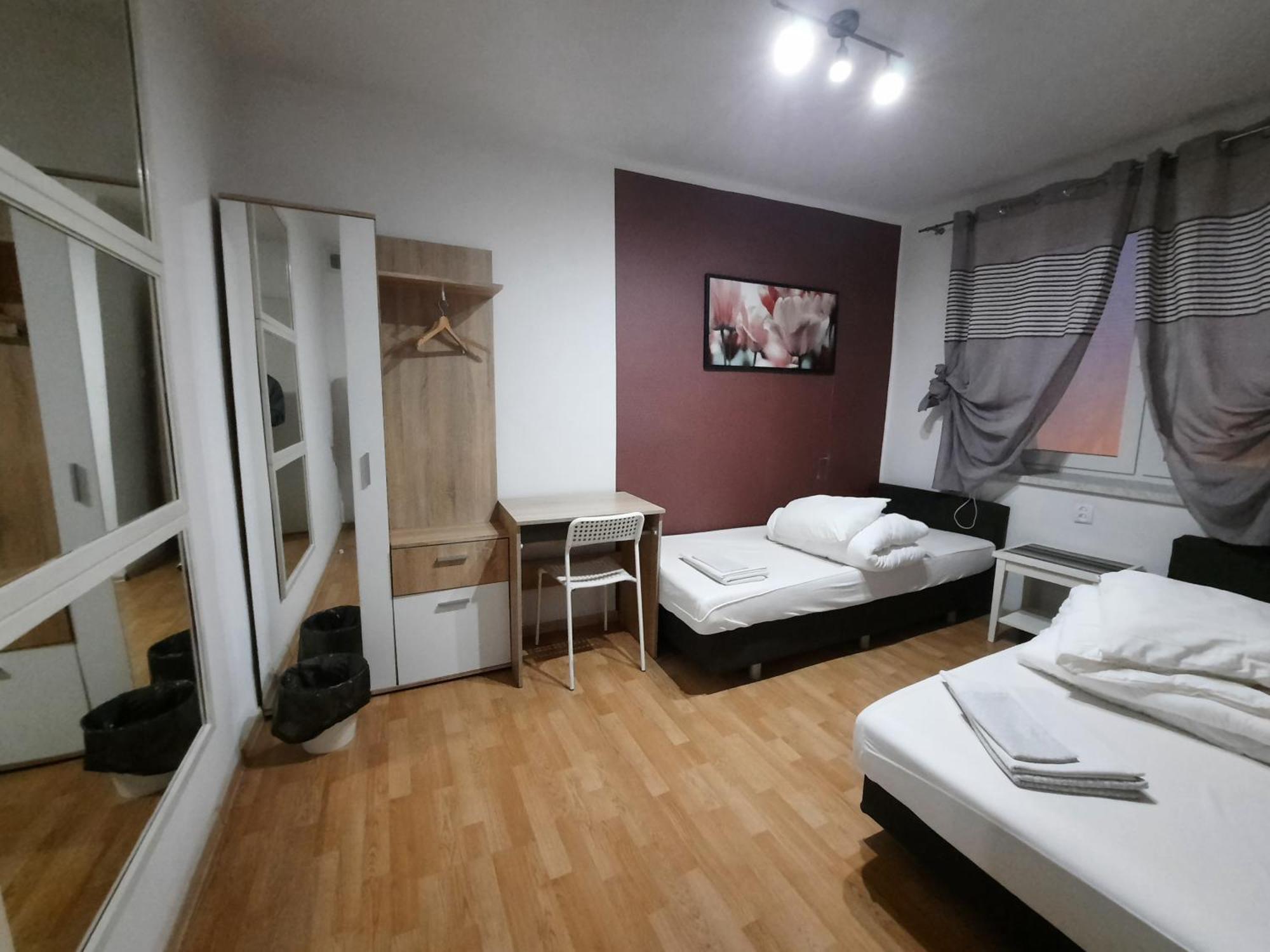 Lorf Hostel&Coffee Cracovie Extérieur photo